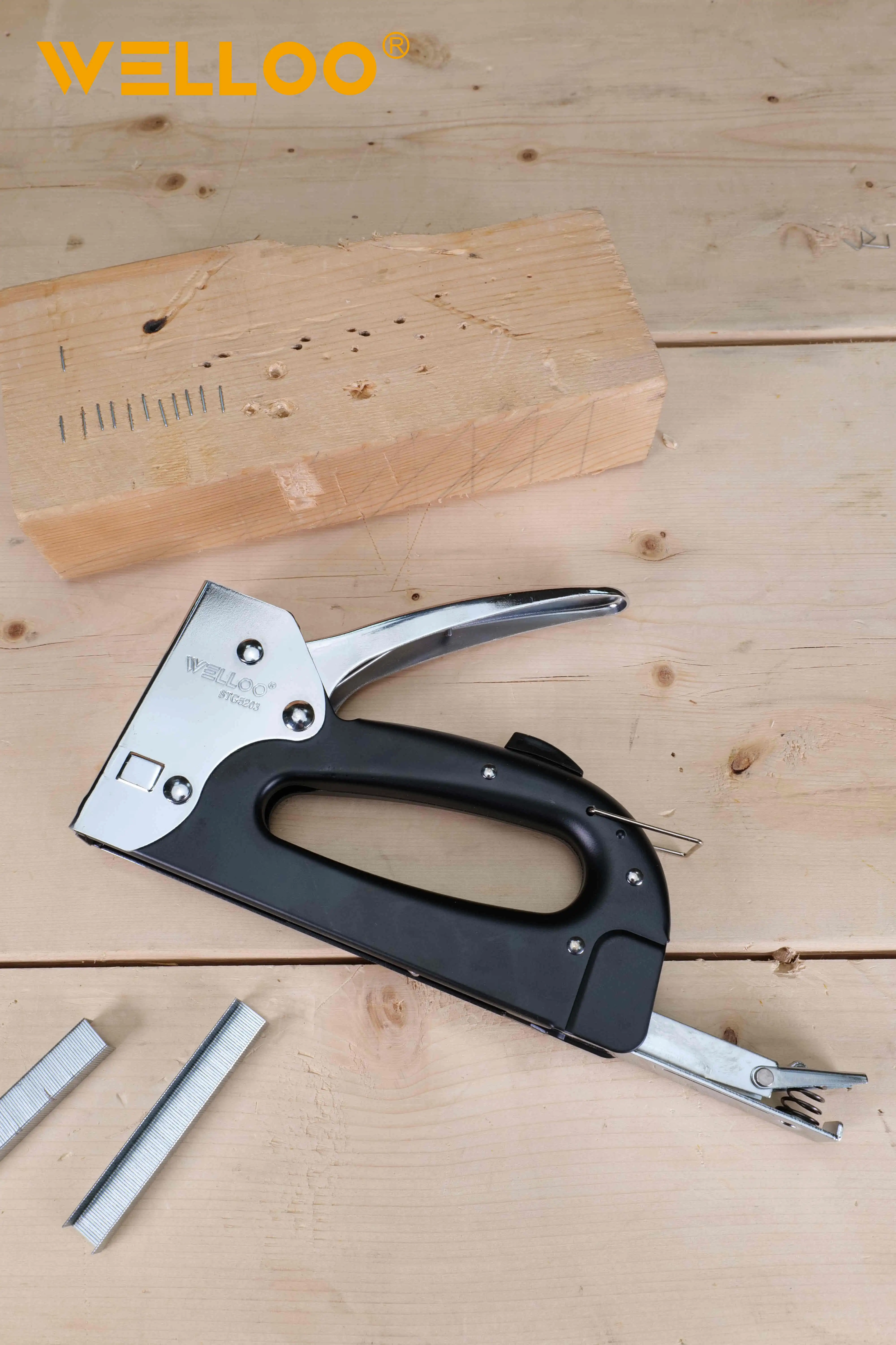 WELLOO 13/8 Staples Manual Staple Gun Portable Heavy Duty Stapler Upholstery Stapler model STG5203 HAND TOOLS product thumbnail 5