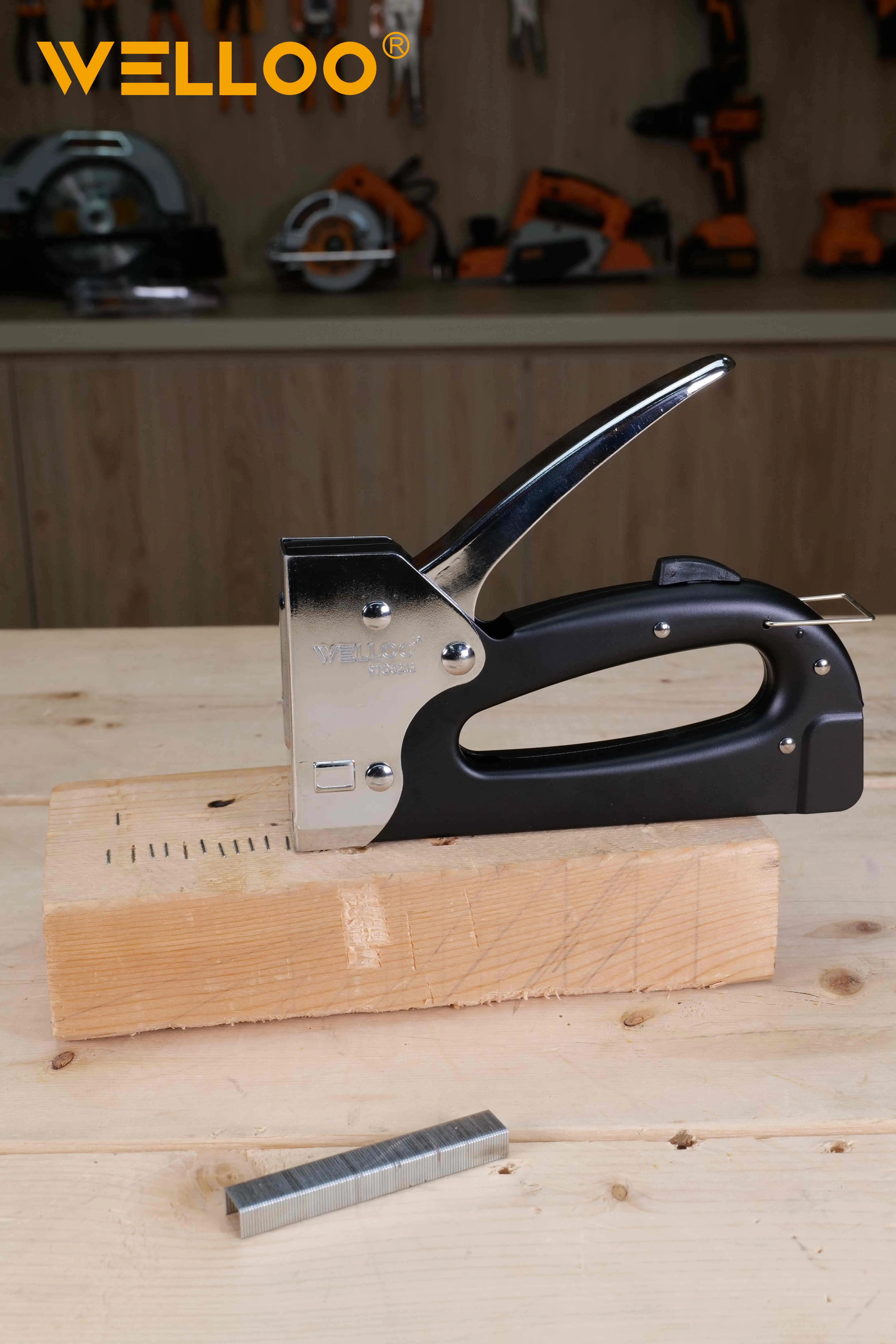 WELLOO 13/8 Staples Manual Staple Gun Portable Heavy Duty Stapler Upholstery Stapler model STG5203 HAND TOOLS product thumbnail 3