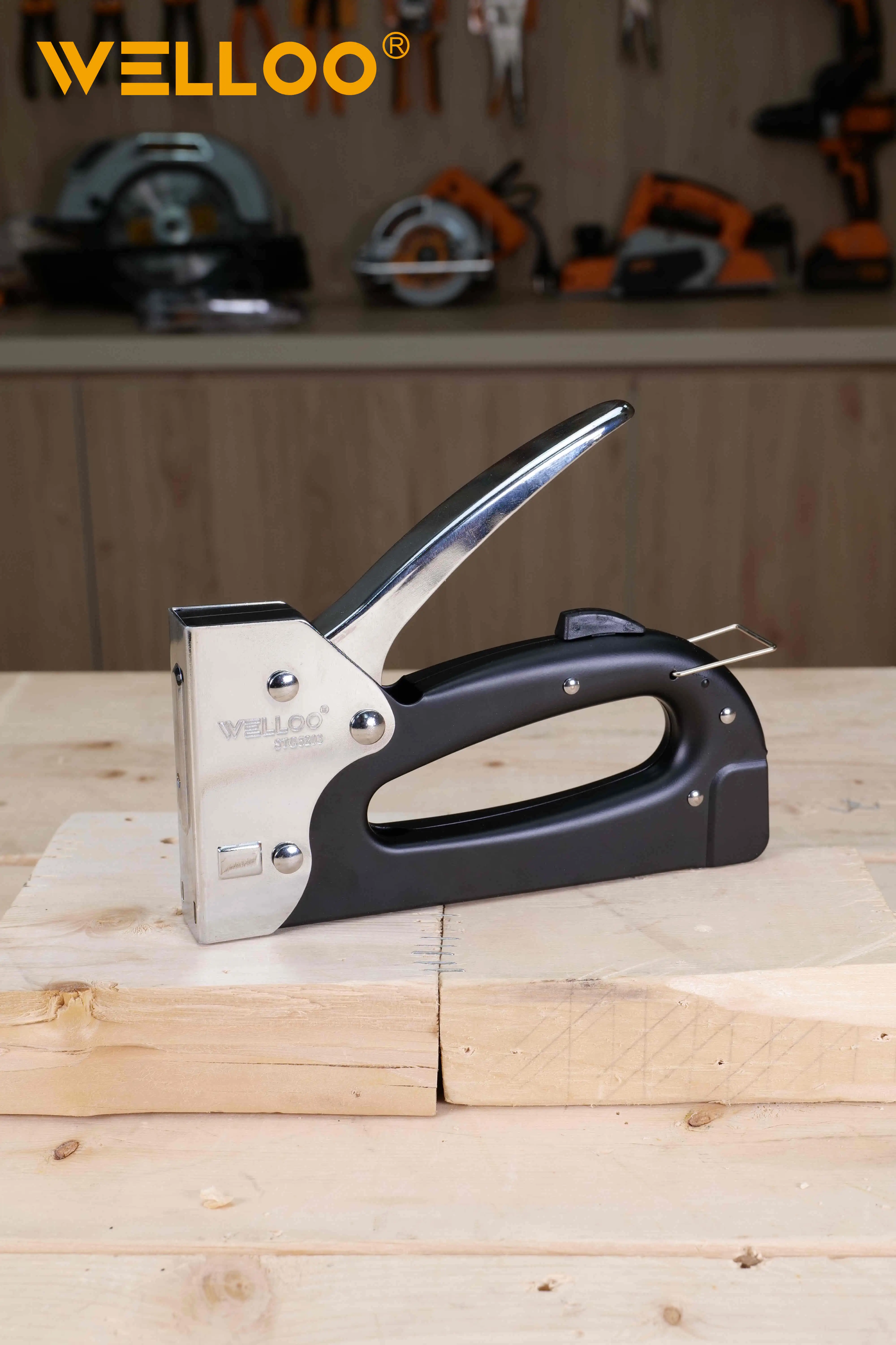 WELLOO 13/8 Staples Manual Staple Gun Portable Heavy Duty Stapler Upholstery Stapler model STG5203 HAND TOOLS product thumbnail 6