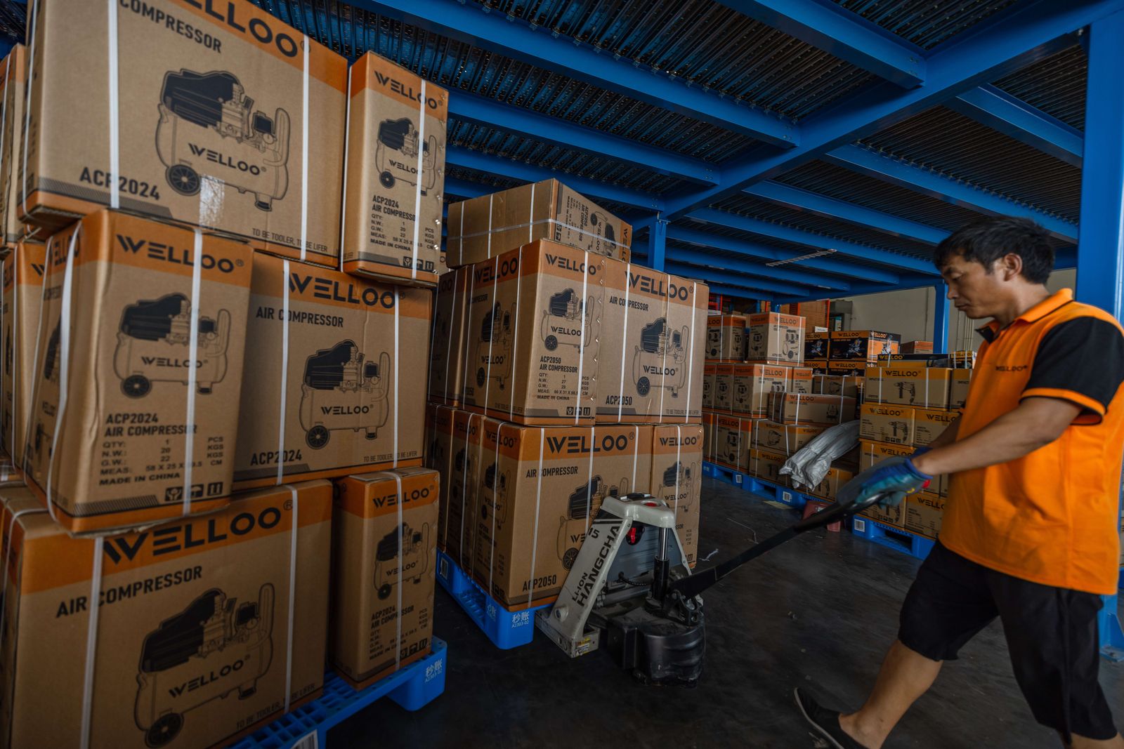 Shipping & Logistics - 3